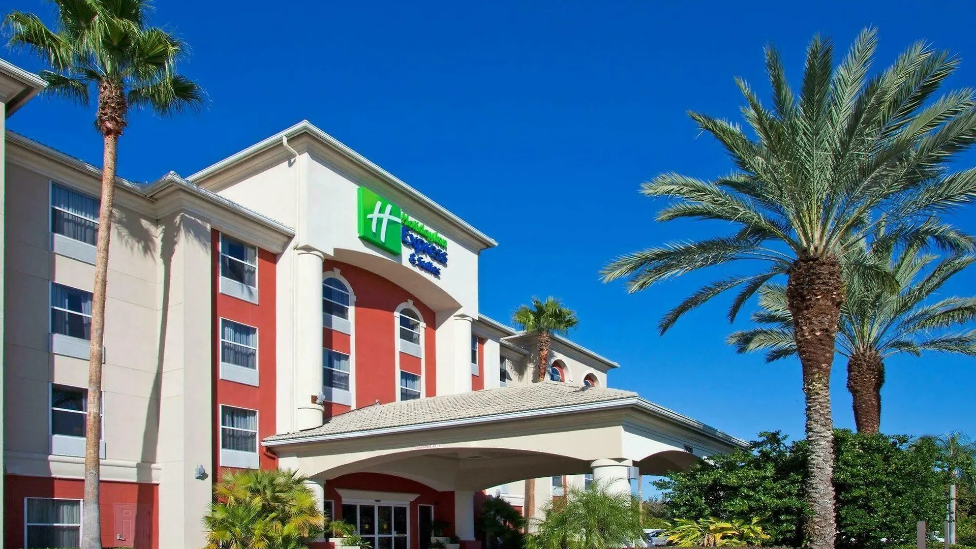 Holiday Inn Express & Suites Orlando International Airport By Ihg Hotel