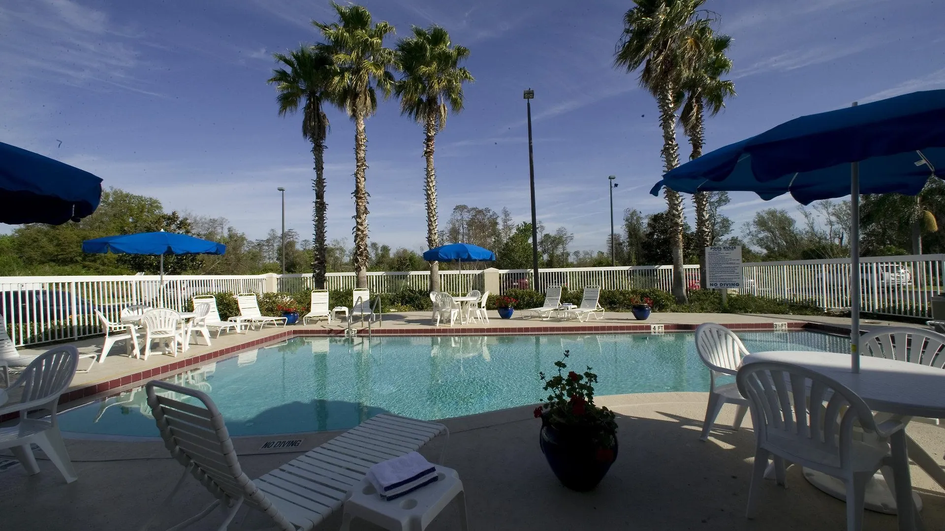 Holiday Inn Express & Suites Orlando International Airport By Ihg Hotel