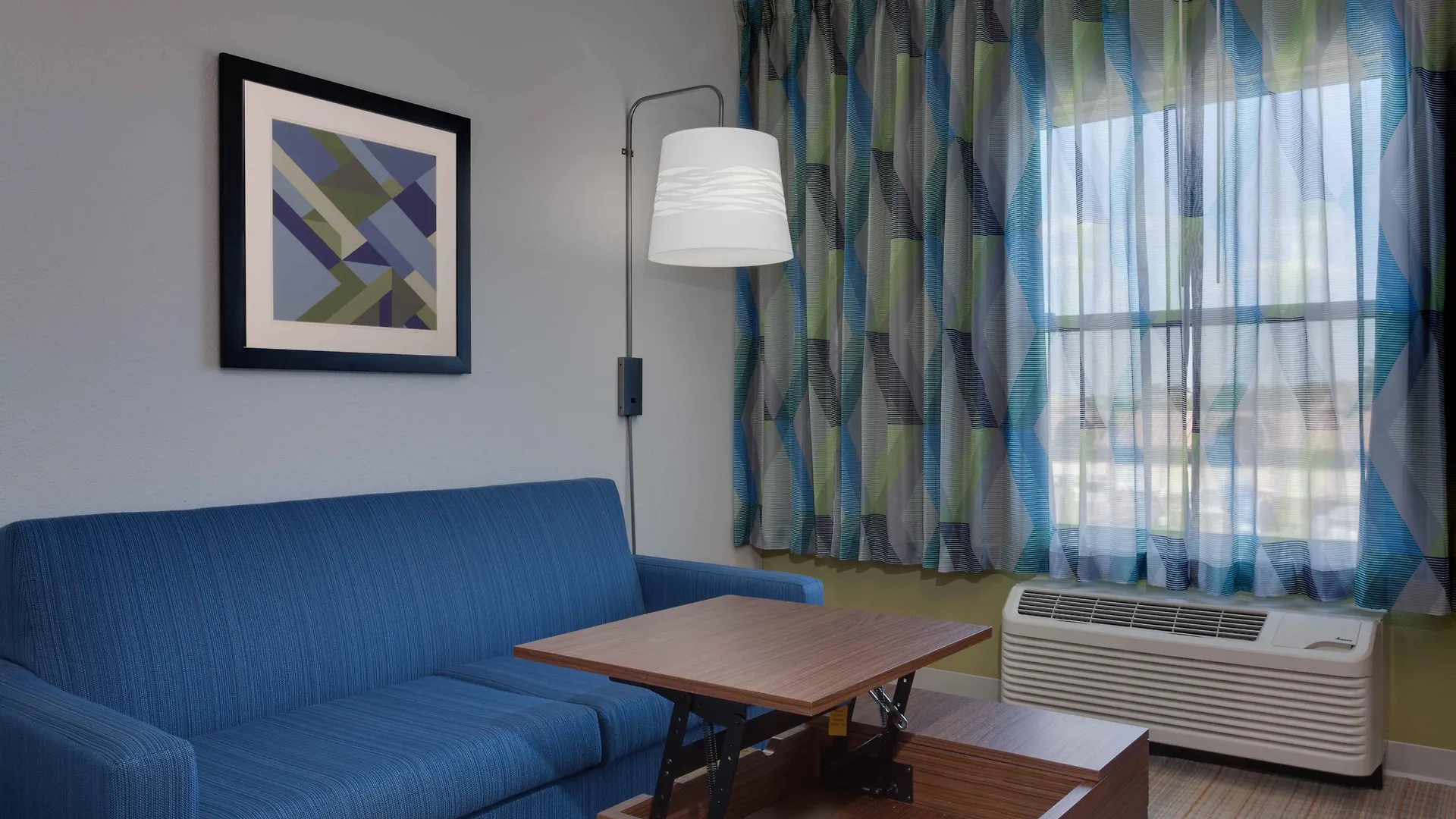 Holiday Inn Express & Suites Orlando International Airport By Ihg United States