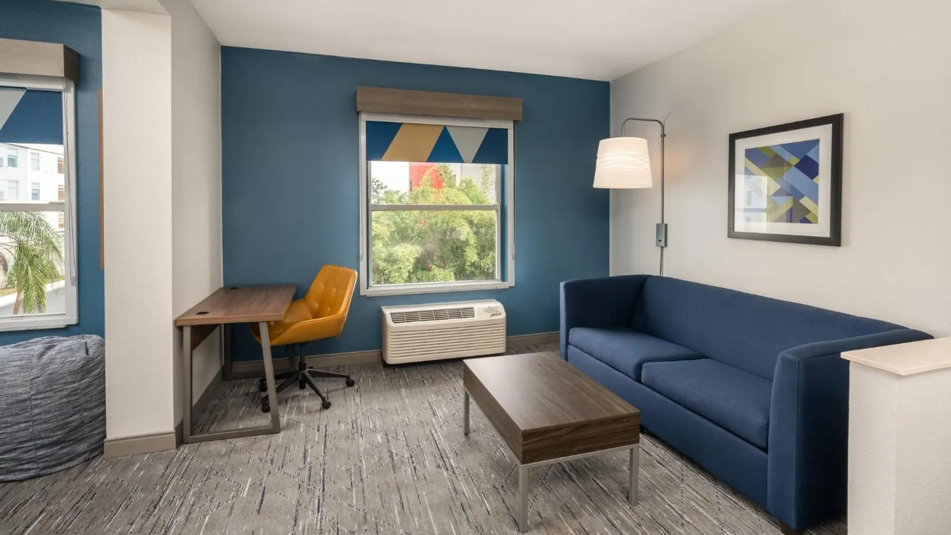 ** Hotel Holiday Inn Express & Suites Orlando International Airport By Ihg United States