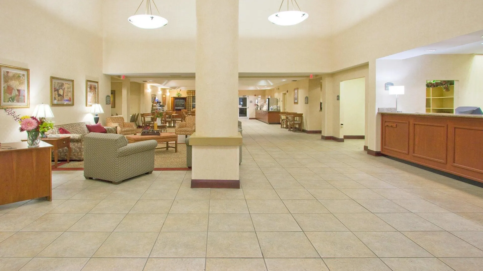 Holiday Inn Express & Suites Orlando International Airport By Ihg