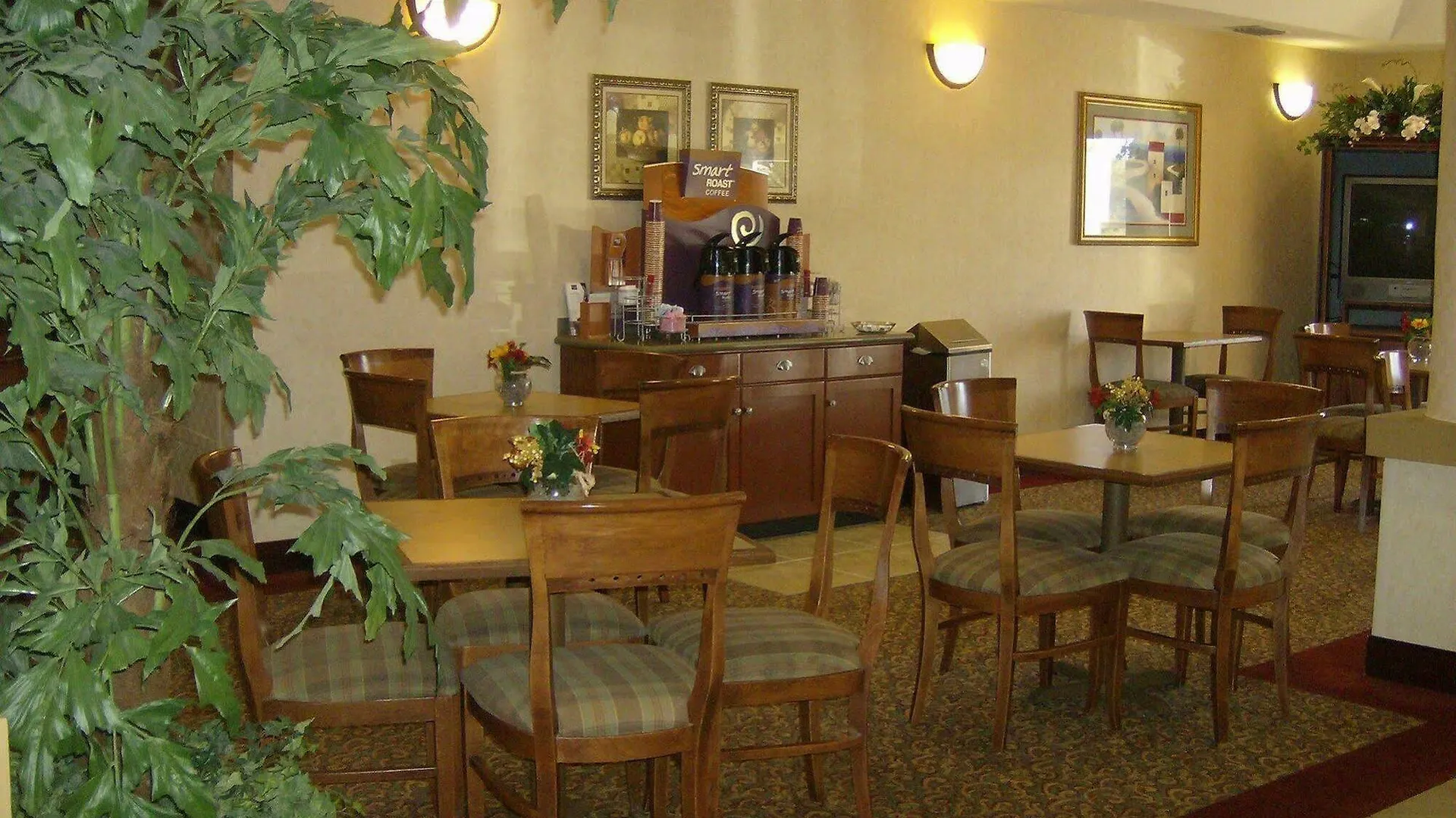 Holiday Inn Express & Suites Orlando International Airport By Ihg United States