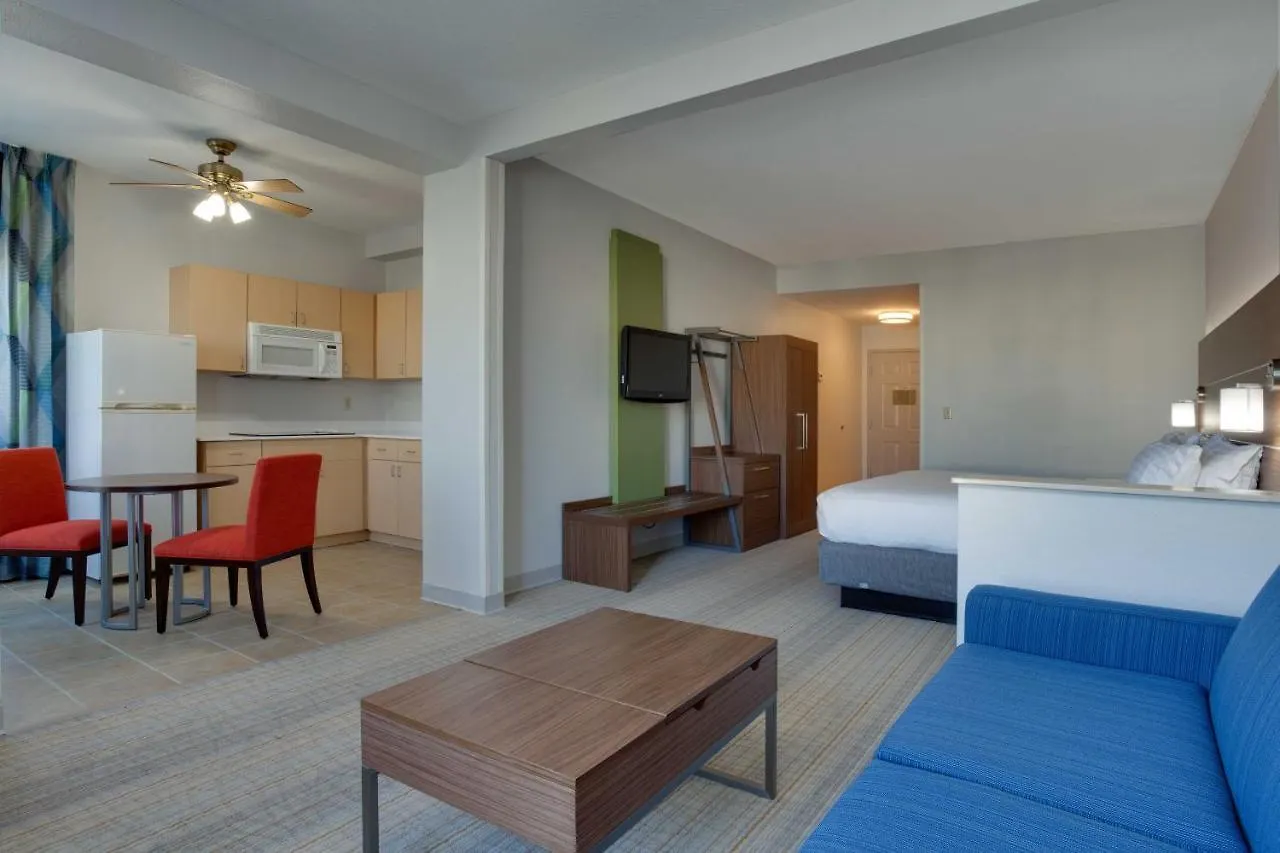 Hotel Holiday Inn Express & Suites Orlando International Airport By Ihg